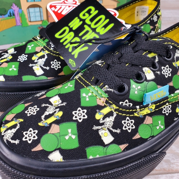 Vans X Simpsons Authentic Glow Bart - Picture 2 of 8